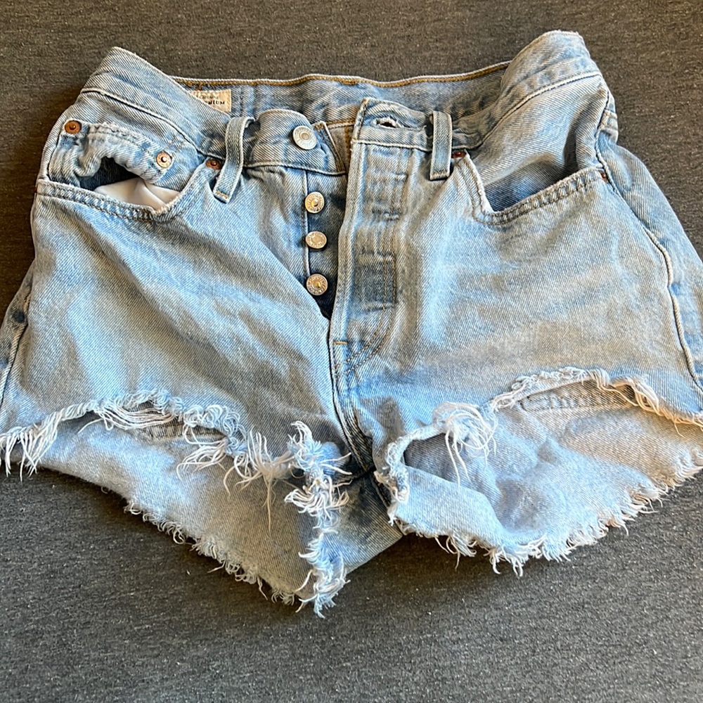 Levi Shorts